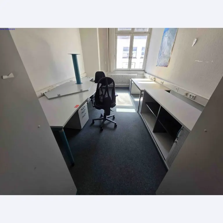 Maszyny i systemy w dziedzinie inżynierii instalacji, budowy kotłów, technologii ochrony środowiska, oczyszczania ścieków i odpadów, obróbki dużych części, konstrukcji spawanych.-1