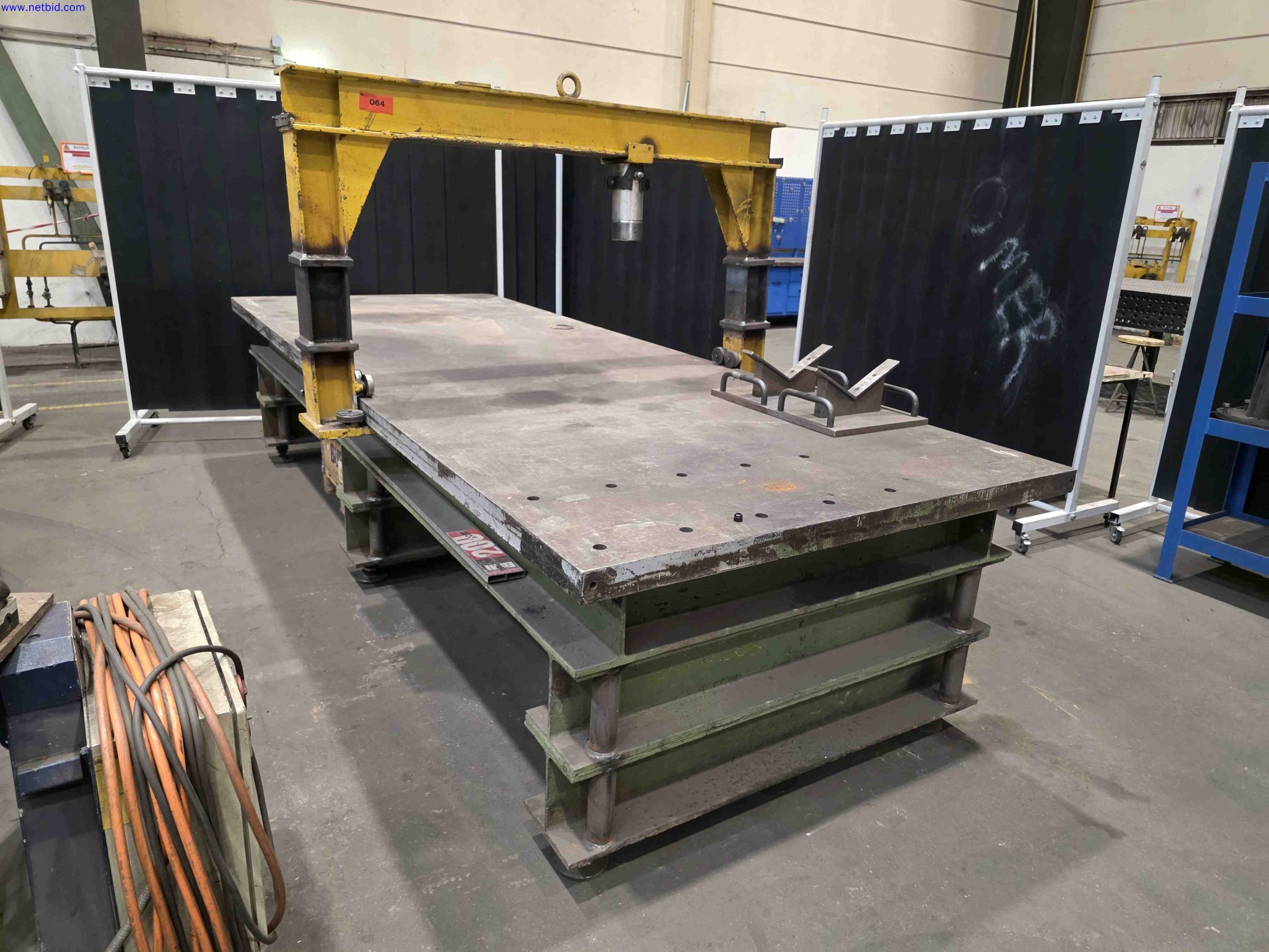 Machines and systems in the fields of plant engineering, boiler construction, environmental technology, waste water and waste treatment, large parts processing, welded constructions-1