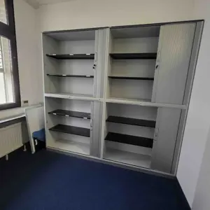 1 Posten Office furniture