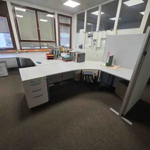 1 Posten Office furniture