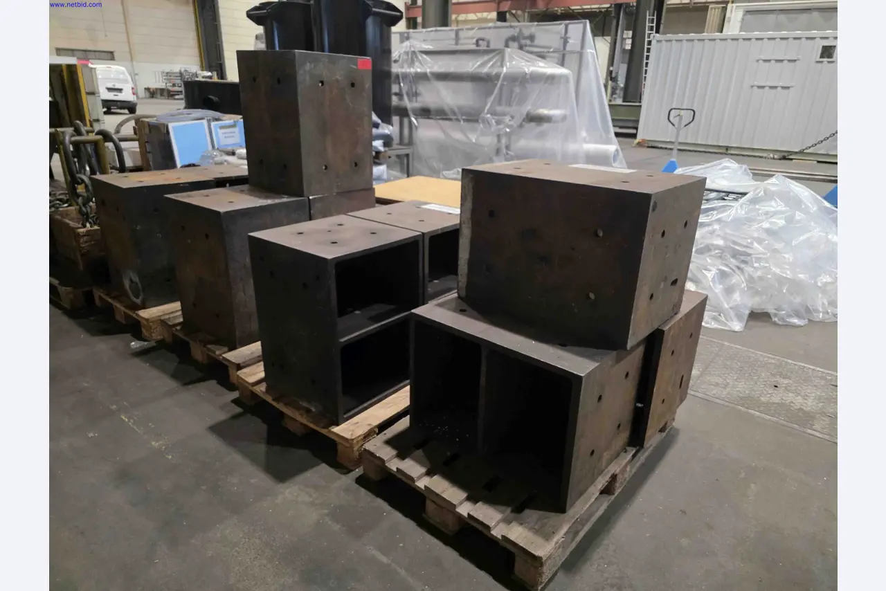 Machines and systems in the fields of plant engineering, boiler construction, environmental technology, waste water and waste treatment, large parts processing, welded constructions-2