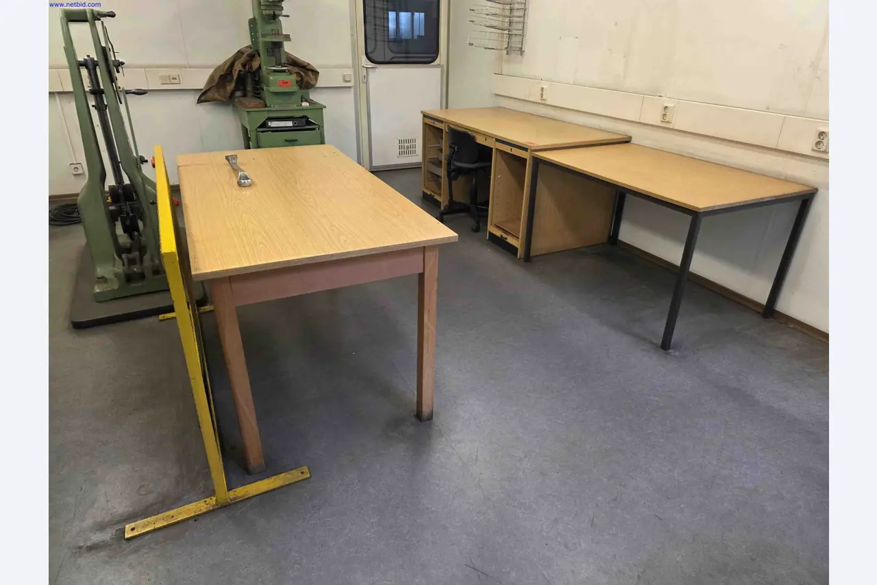 Stroje a zařízení v oborech strojírenství, kotlářství, technologie ochrany životního prostředí, zpracování odpadních vod a odpadů, zpracování velkých dílů, svařované konstrukce.-1