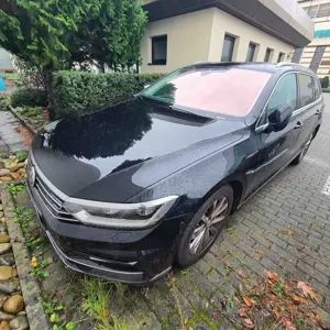 Avto Volkswagen Passat 2.0 TDi Combi