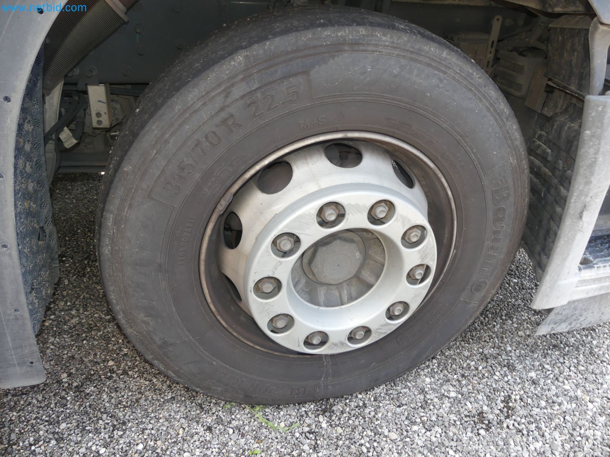 Ciągniki siodłowe Ford i naczepy Knapen K 100-12