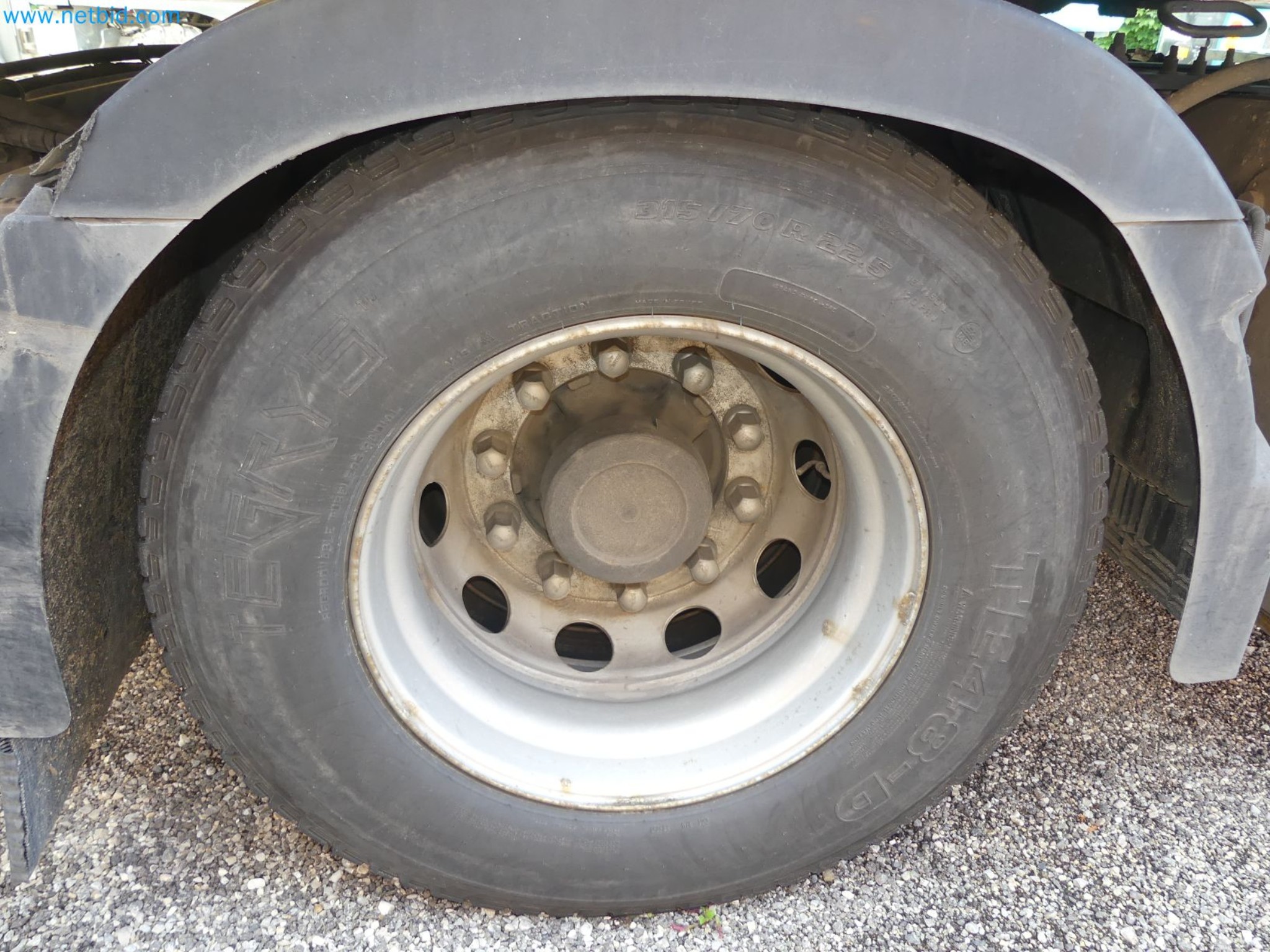 Ciągniki siodłowe Ford i naczepy Knapen K 100-15