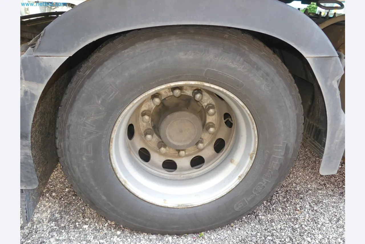 Renault en Ford trekkers en Knapen K 100 opleggers-15