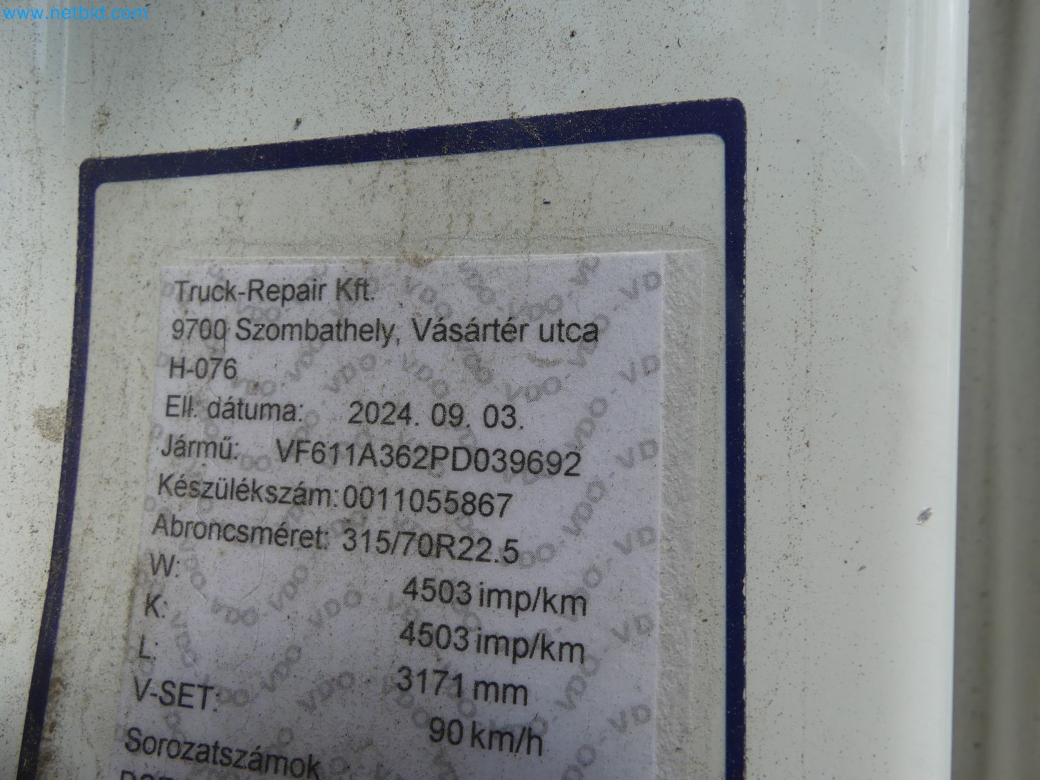 Ciągniki siodłowe Ford i naczepy Knapen K 100-25