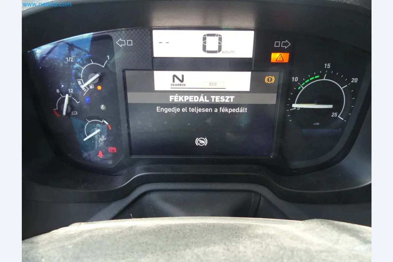 Renault en Ford trekkers en Knapen K 100 opleggers-28