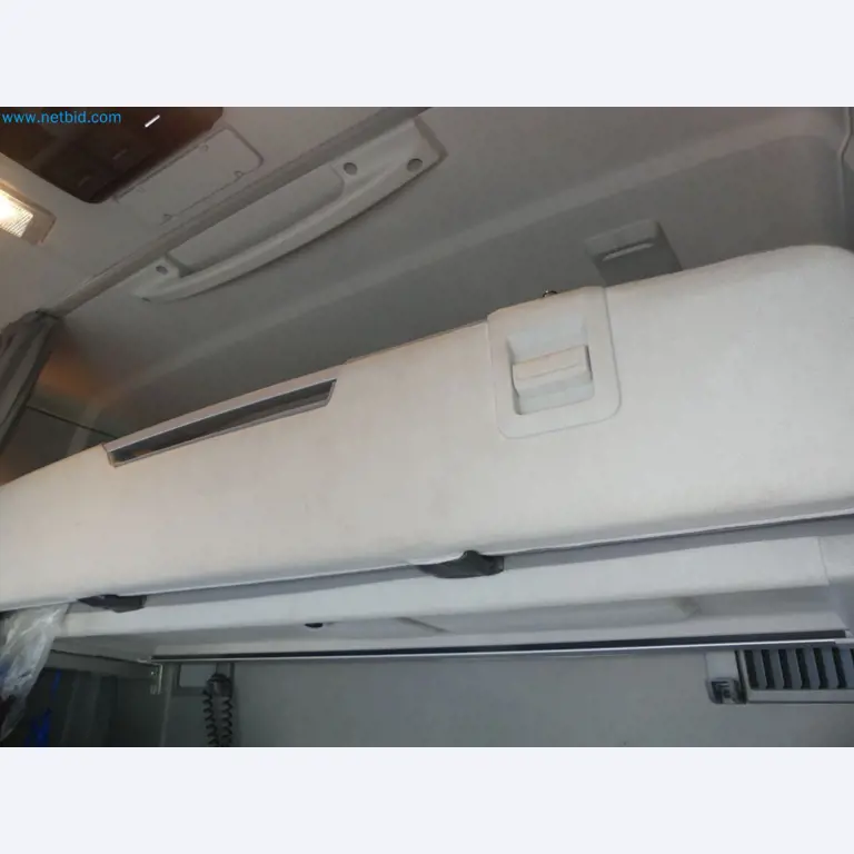 Renault en Ford trekkers en Knapen K 100 opleggers-35