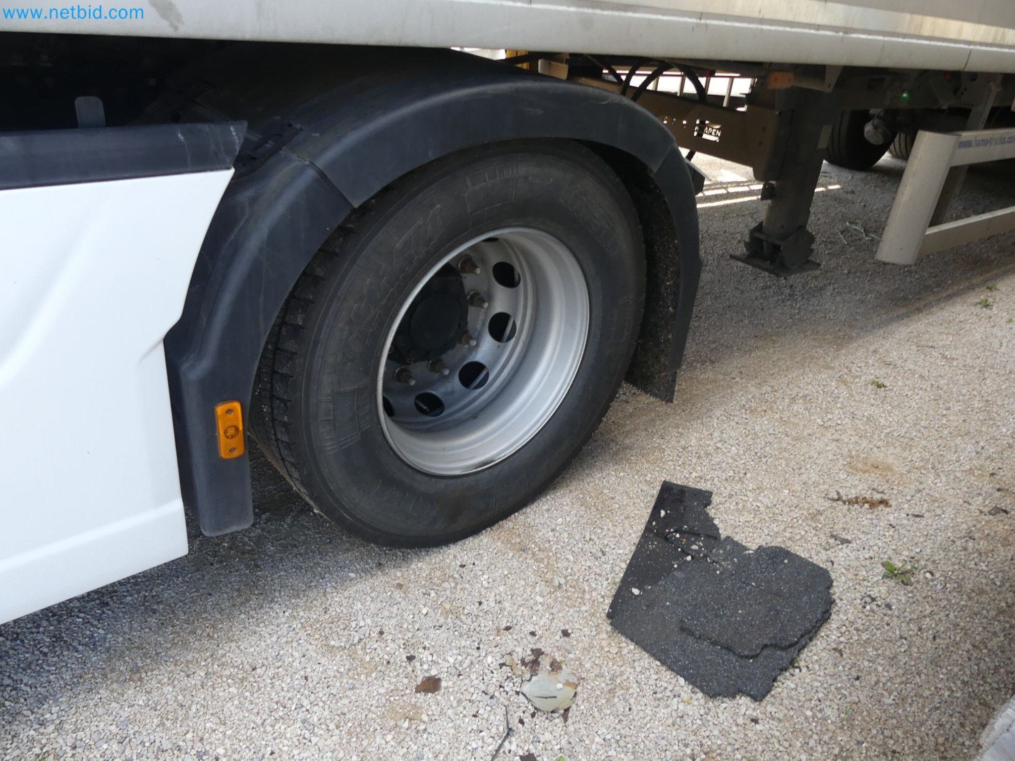 Ford tractor units and Knapen K 100 semi-trailers-13