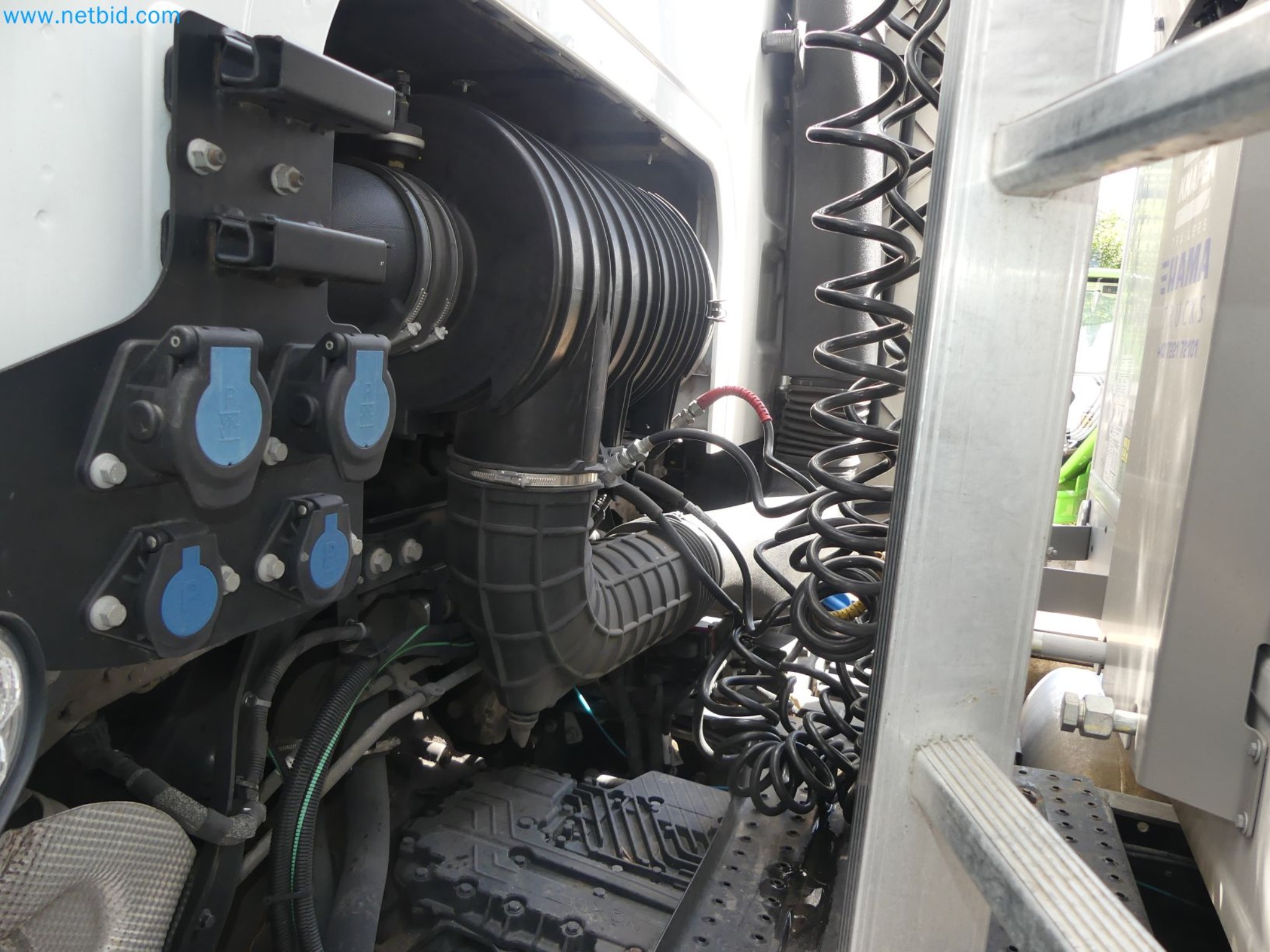 Ford tractor units and Knapen K 100 semi-trailers-16