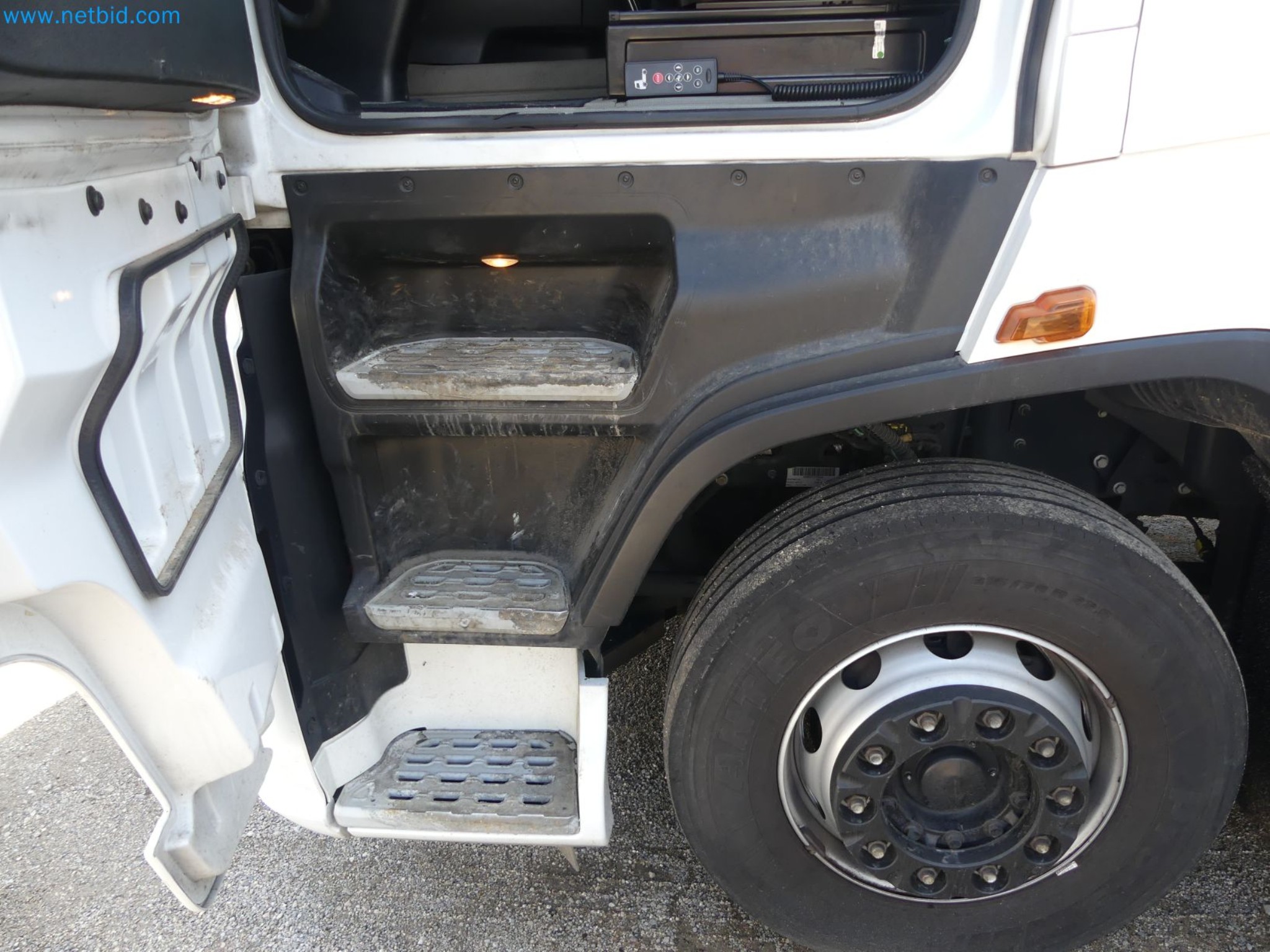 Ford tractor units and Knapen K 100 semi-trailers-17