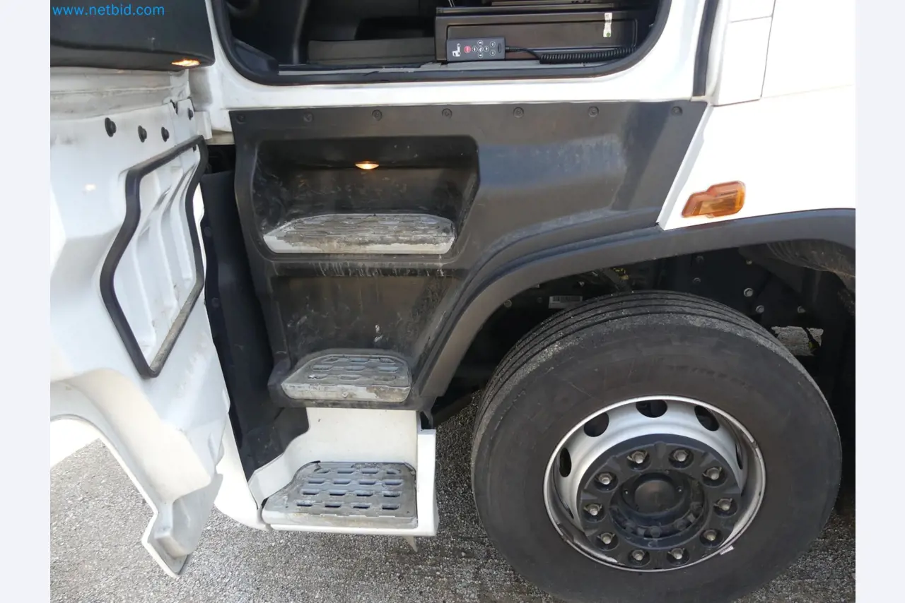 Ford tractor units and Knapen K 100 semi-trailers-17