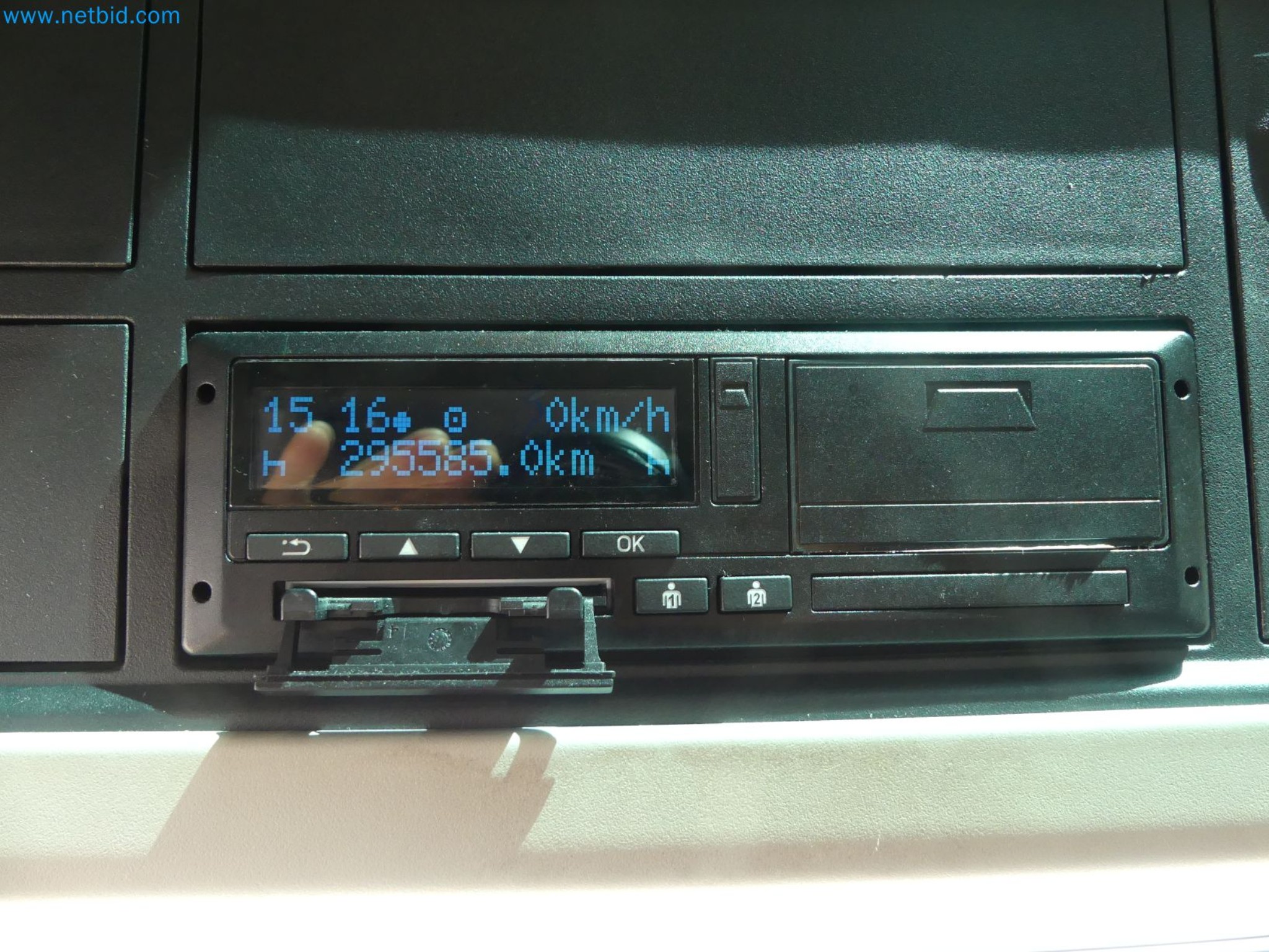 Ford tractor units and Knapen K 100 semi-trailers-20