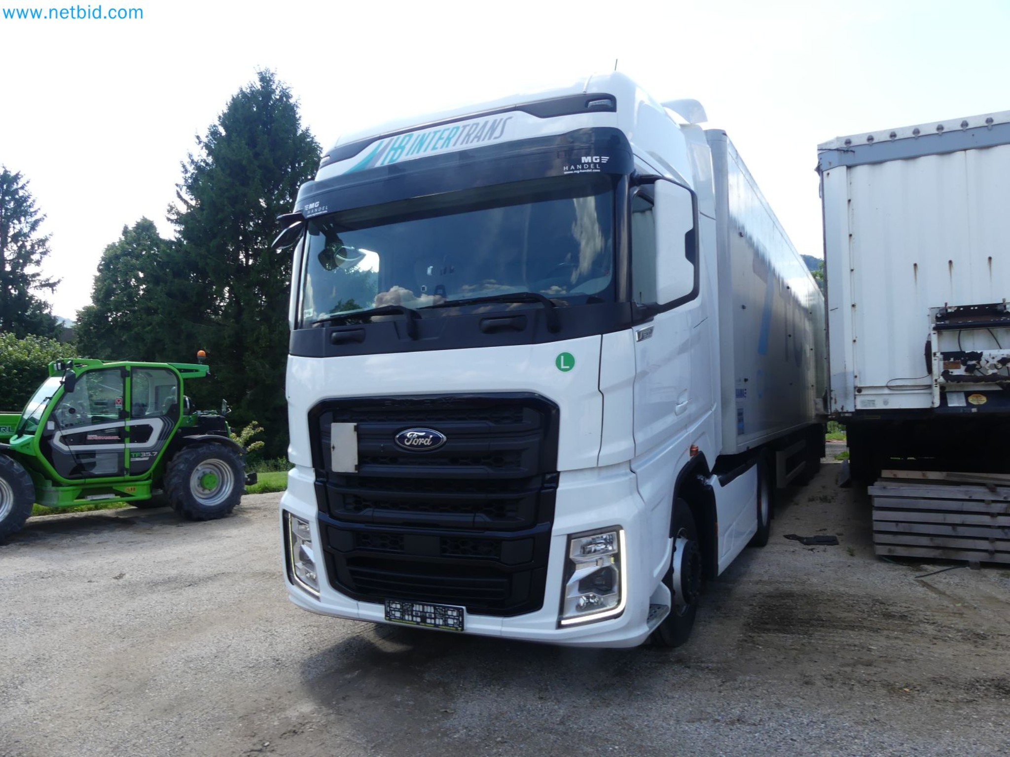 Ford tractor units and Knapen K 100 semi-trailers-8