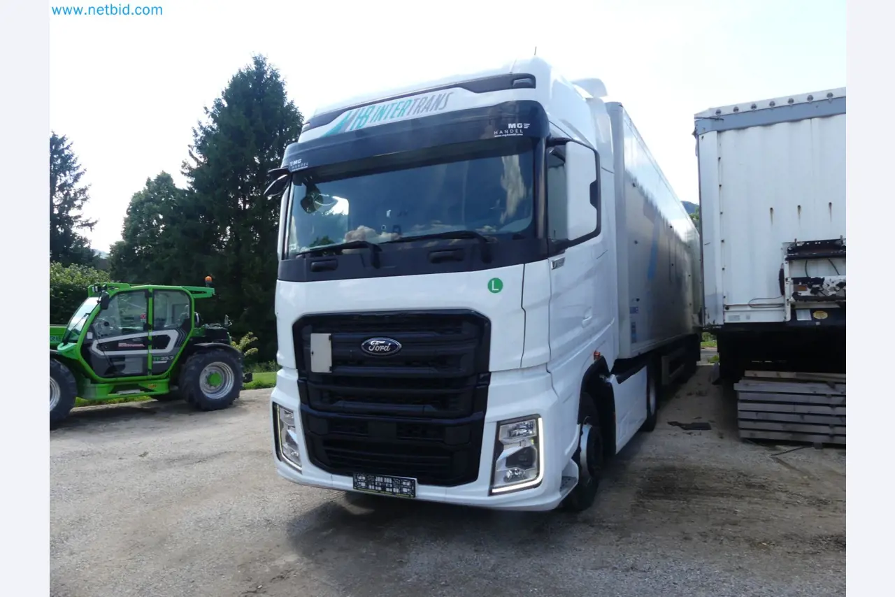 Ford tractor units and Knapen K 100 semi-trailers-8