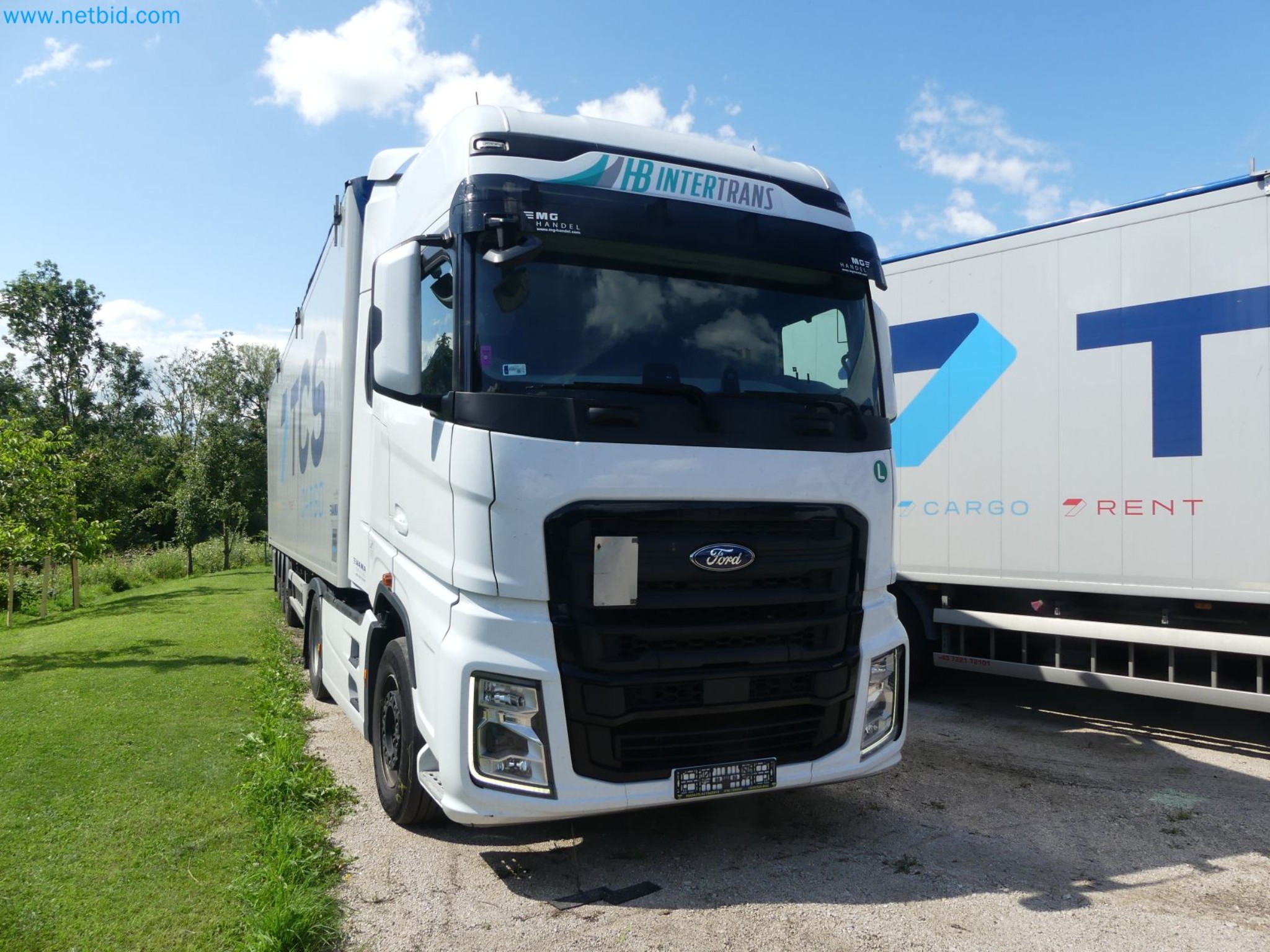 Ford tractor units and Knapen K 100 semi-trailers-11