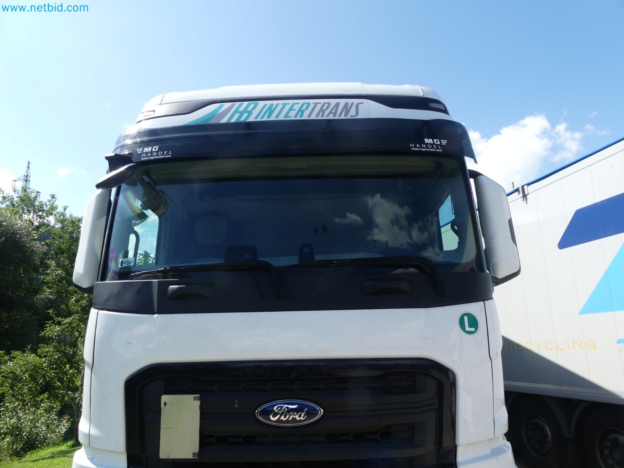 Ford tractor units and Knapen K 100 semi-trailers-15