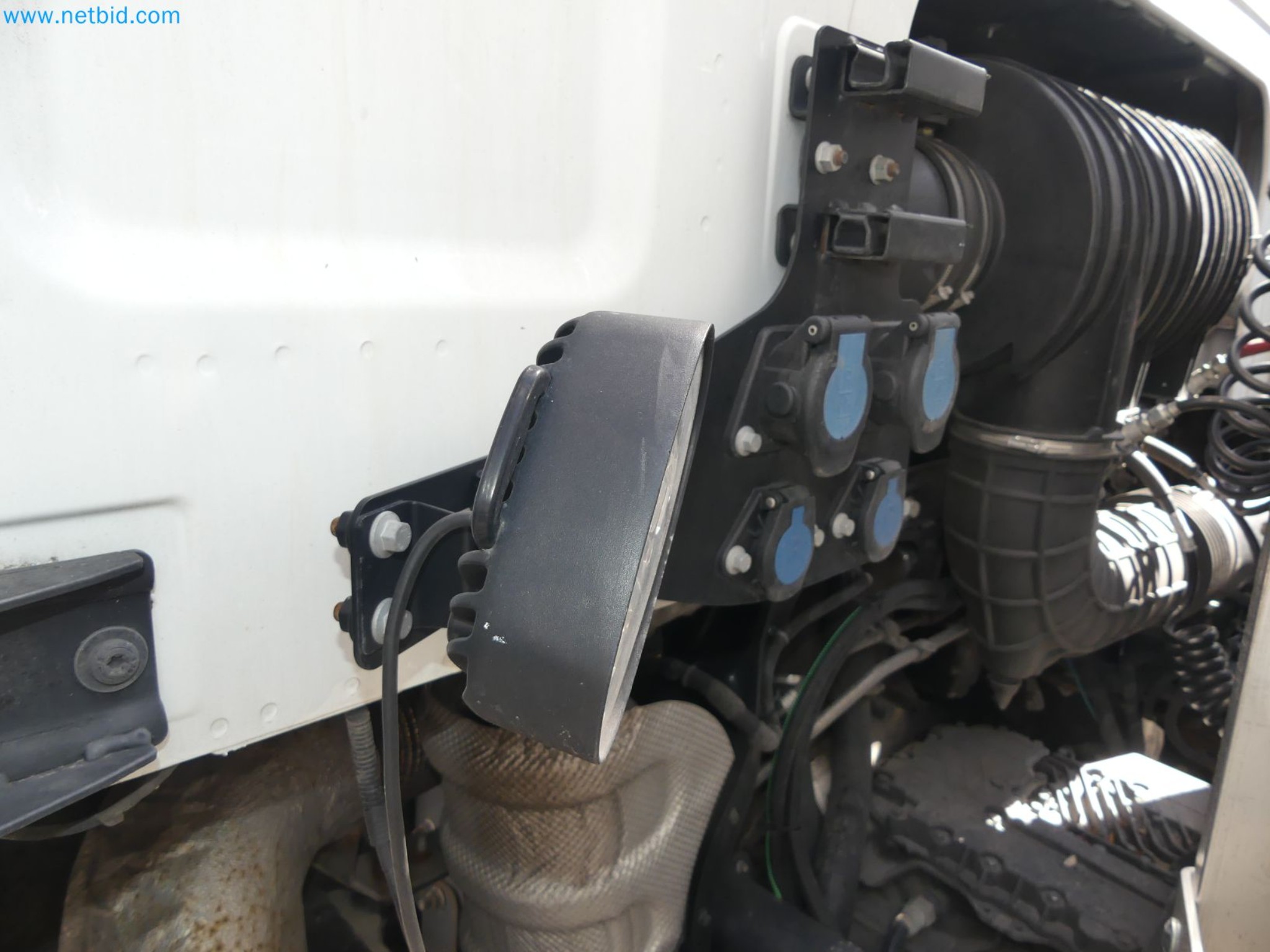 Ford tractor units and Knapen K 100 semi-trailers-20