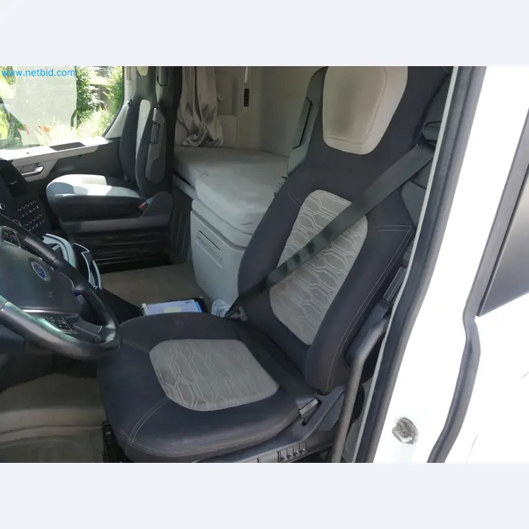 Ford tractor units and Knapen K 100 semi-trailers-25