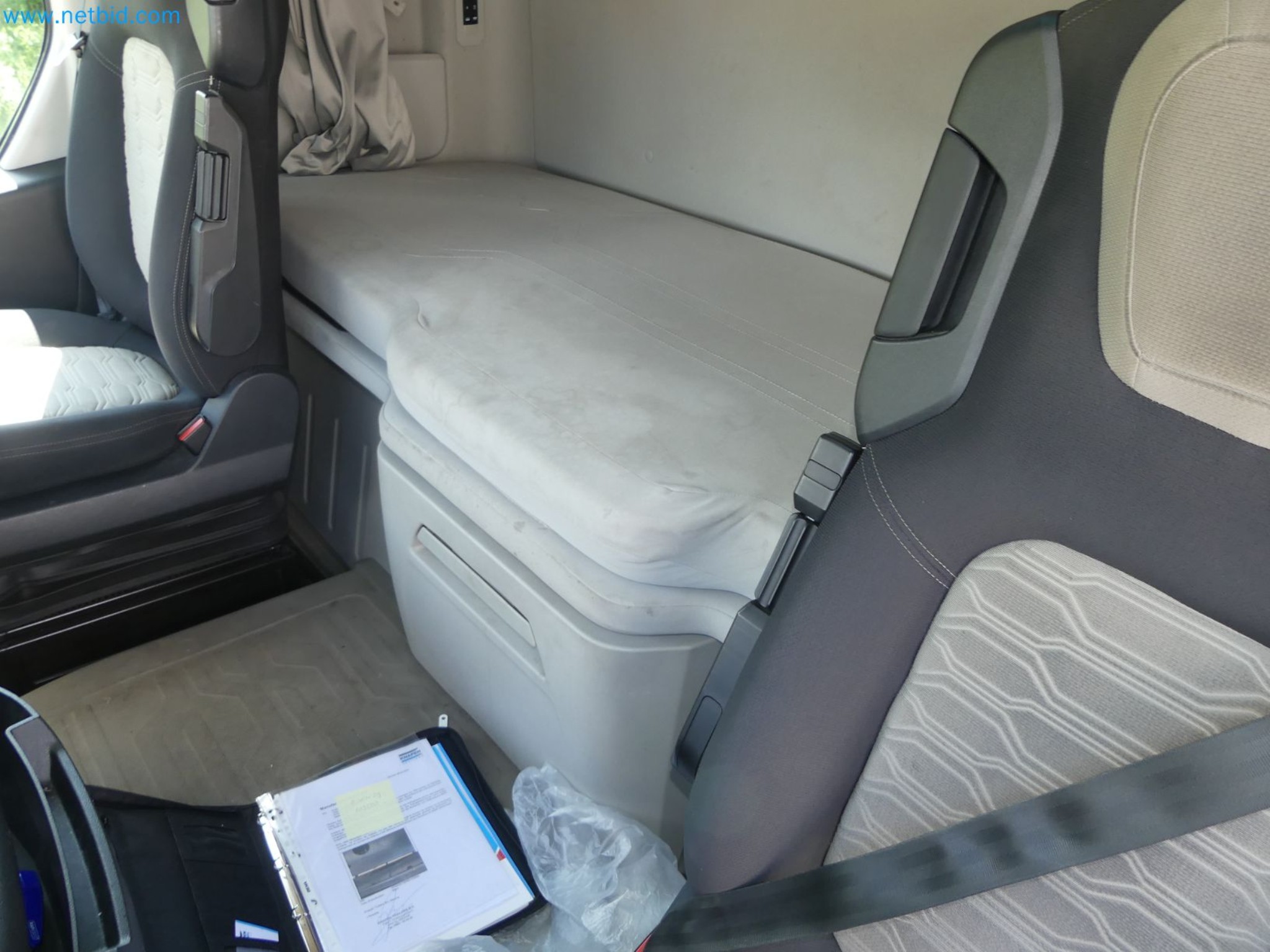 Ford tractor units and Knapen K 100 semi-trailers-28