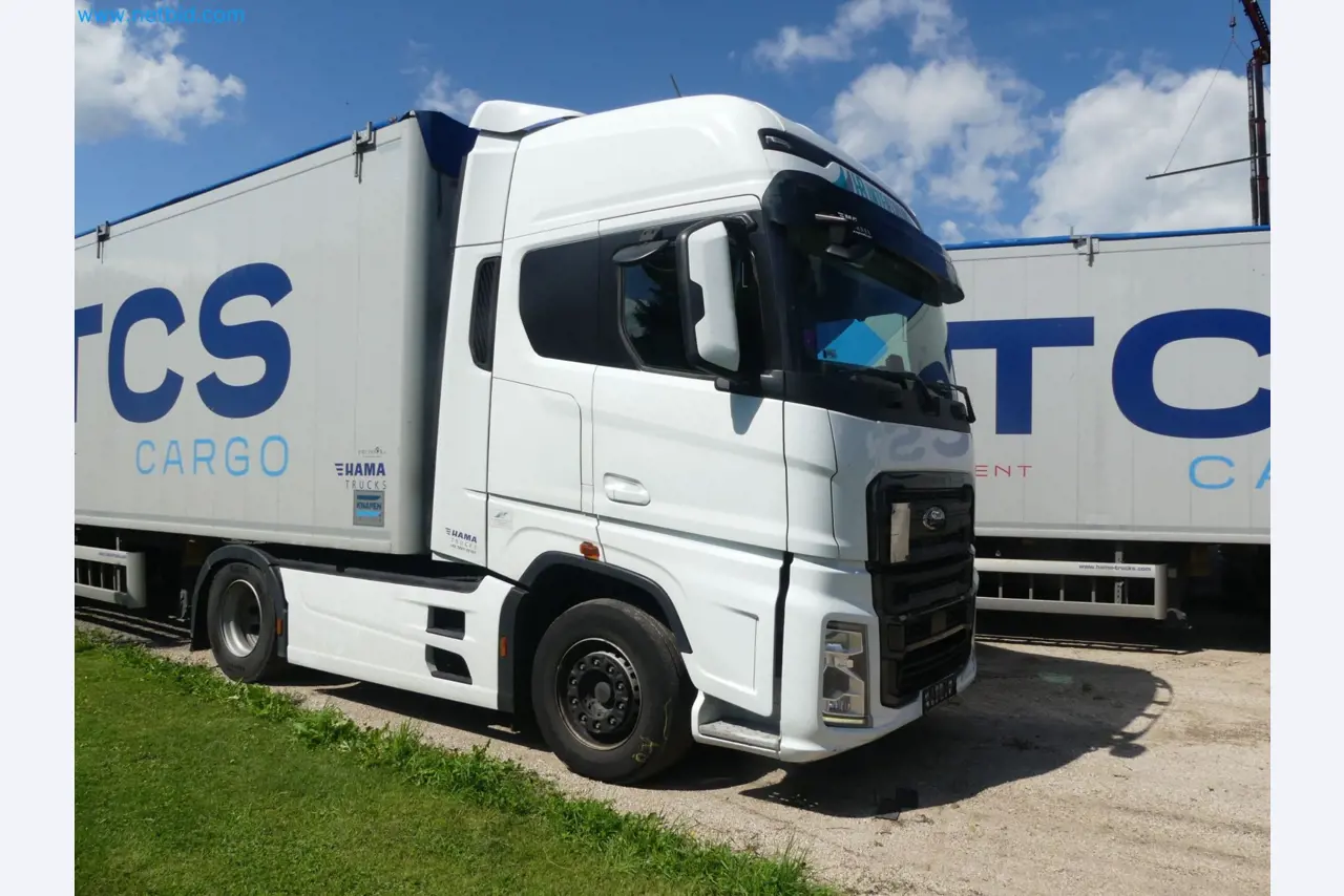 Ford tractor units and Knapen K 100 semi-trailers-2