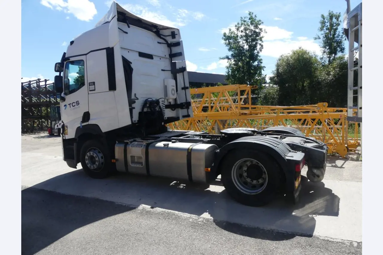 Renault en Ford trekkers en Knapen K 100 opleggers-15
