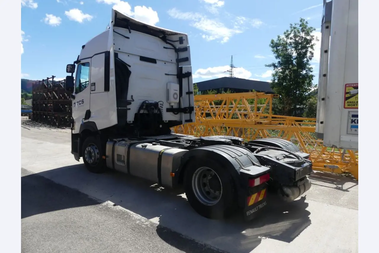 Renault en Ford trekkers en Knapen K 100 opleggers-16