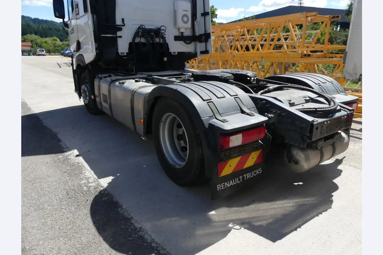 Renault en Ford trekkers en Knapen K 100 opleggers-18