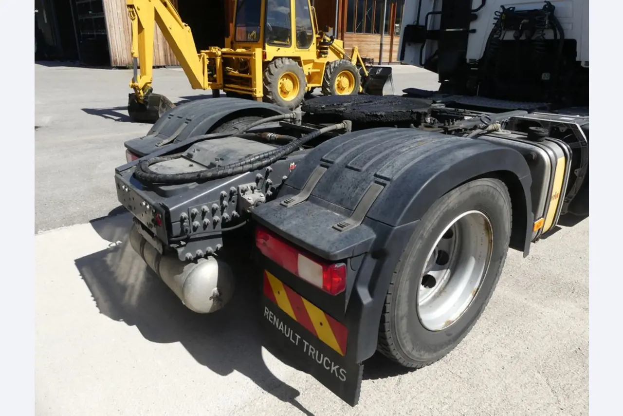 Renault en Ford trekkers en Knapen K 100 opleggers-19