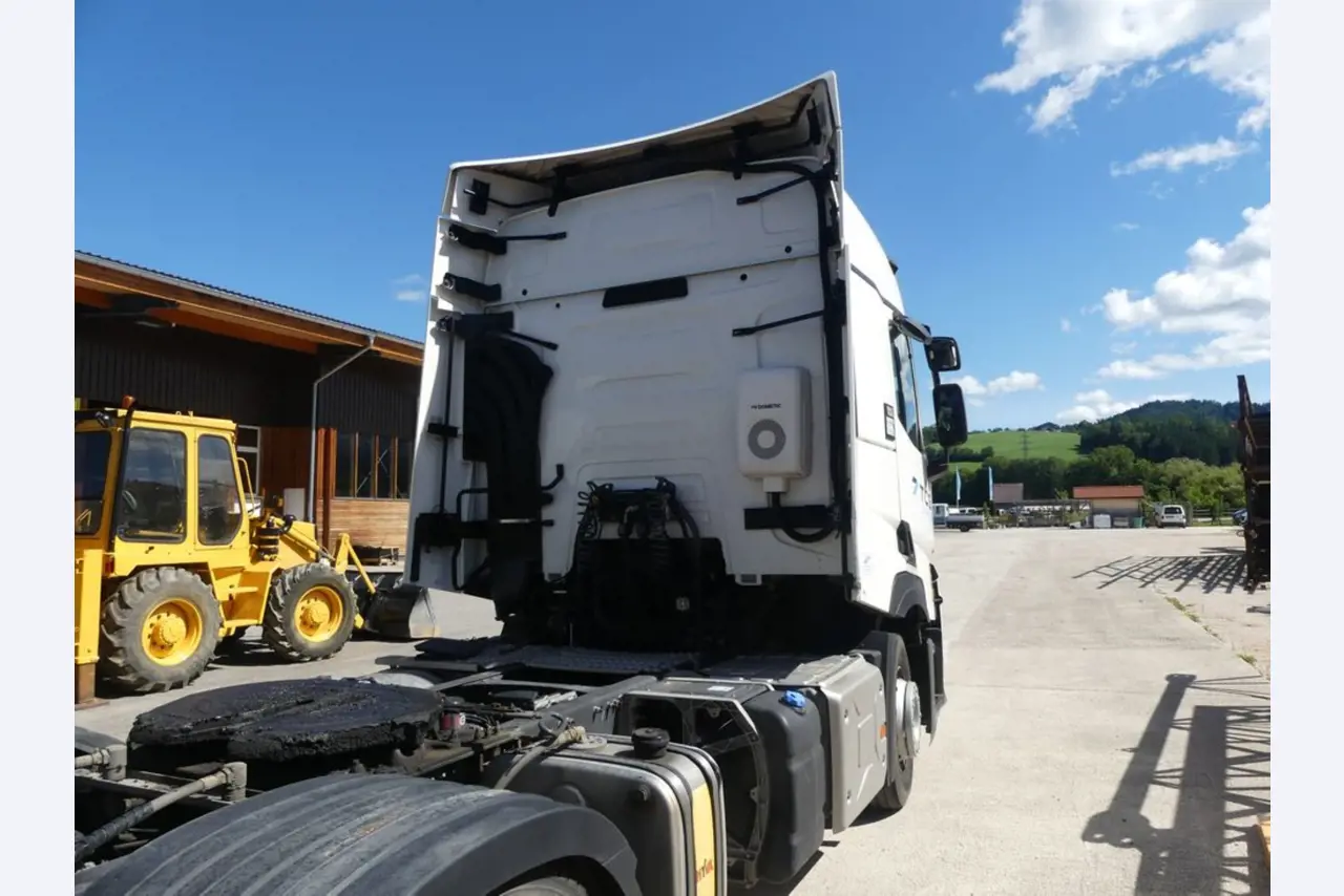 Renault en Ford trekkers en Knapen K 100 opleggers-21