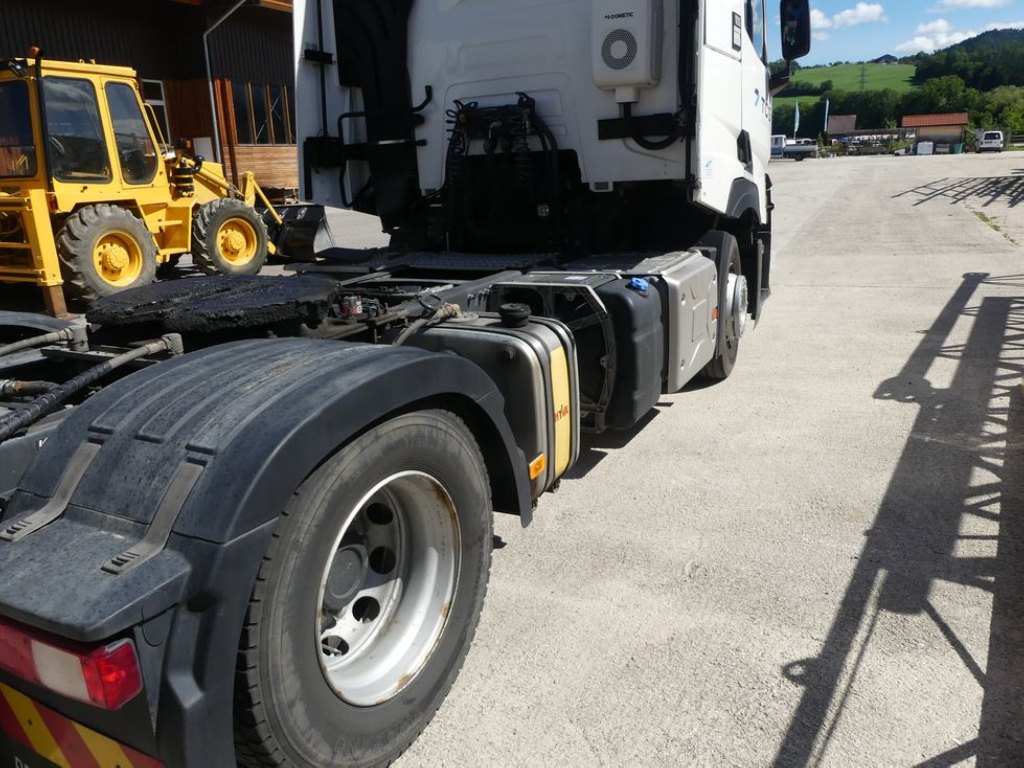 Ciągniki siodłowe Ford i naczepy Knapen K 100-22