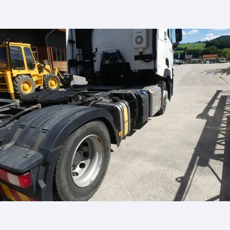 Renault en Ford trekkers en Knapen K 100 opleggers-22