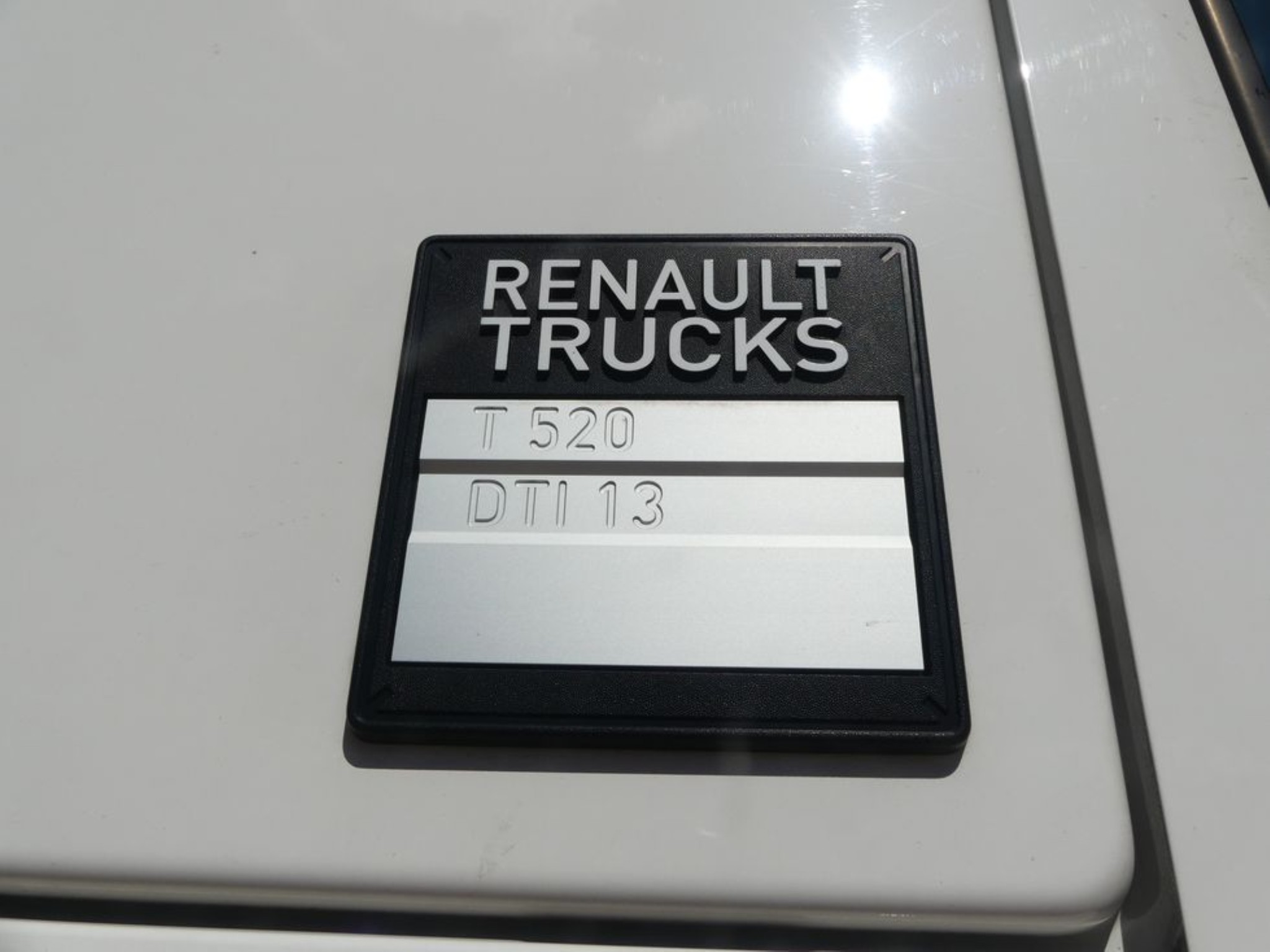 Ciągniki siodłowe Ford i naczepy Knapen K 100-28