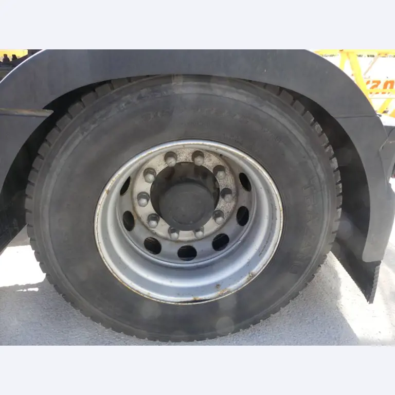 Renault en Ford trekkers en Knapen K 100 opleggers-30