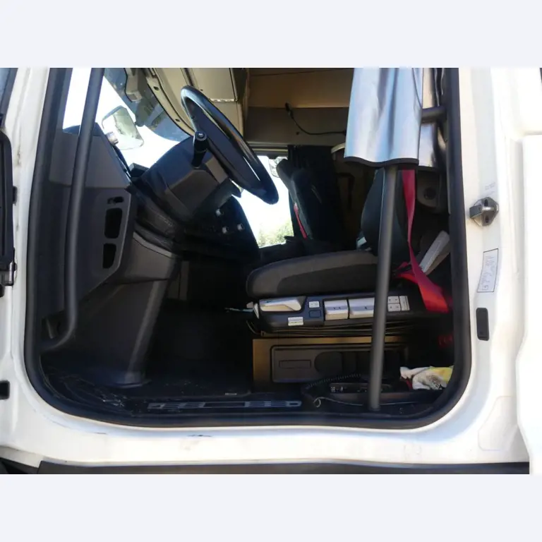 Renault en Ford trekkers en Knapen K 100 opleggers-32