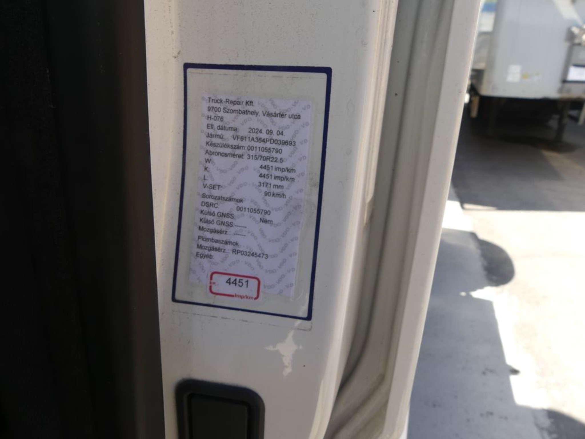 Ciągniki siodłowe Ford i naczepy Knapen K 100-34