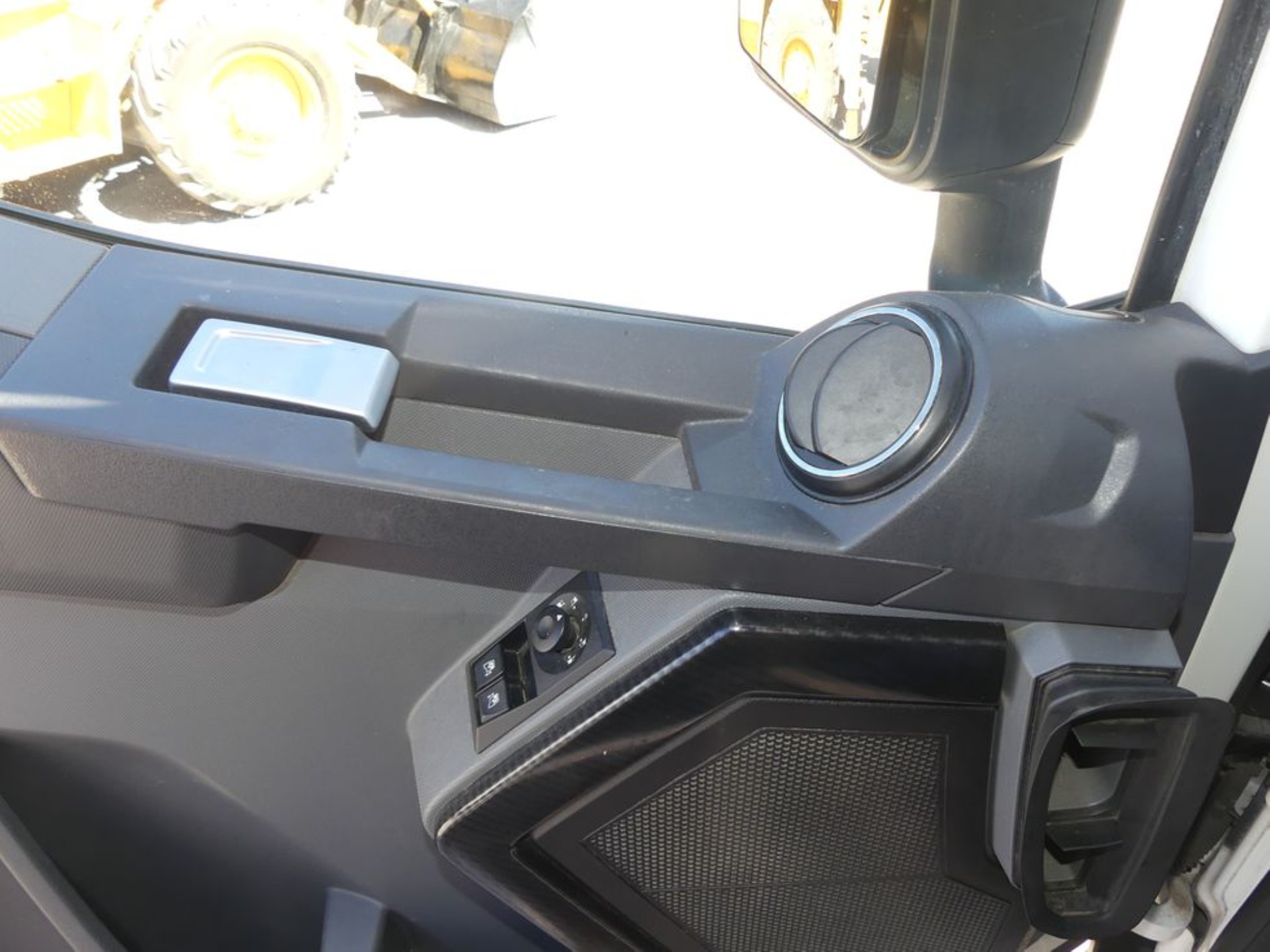 Ciągniki siodłowe Ford i naczepy Knapen K 100-47