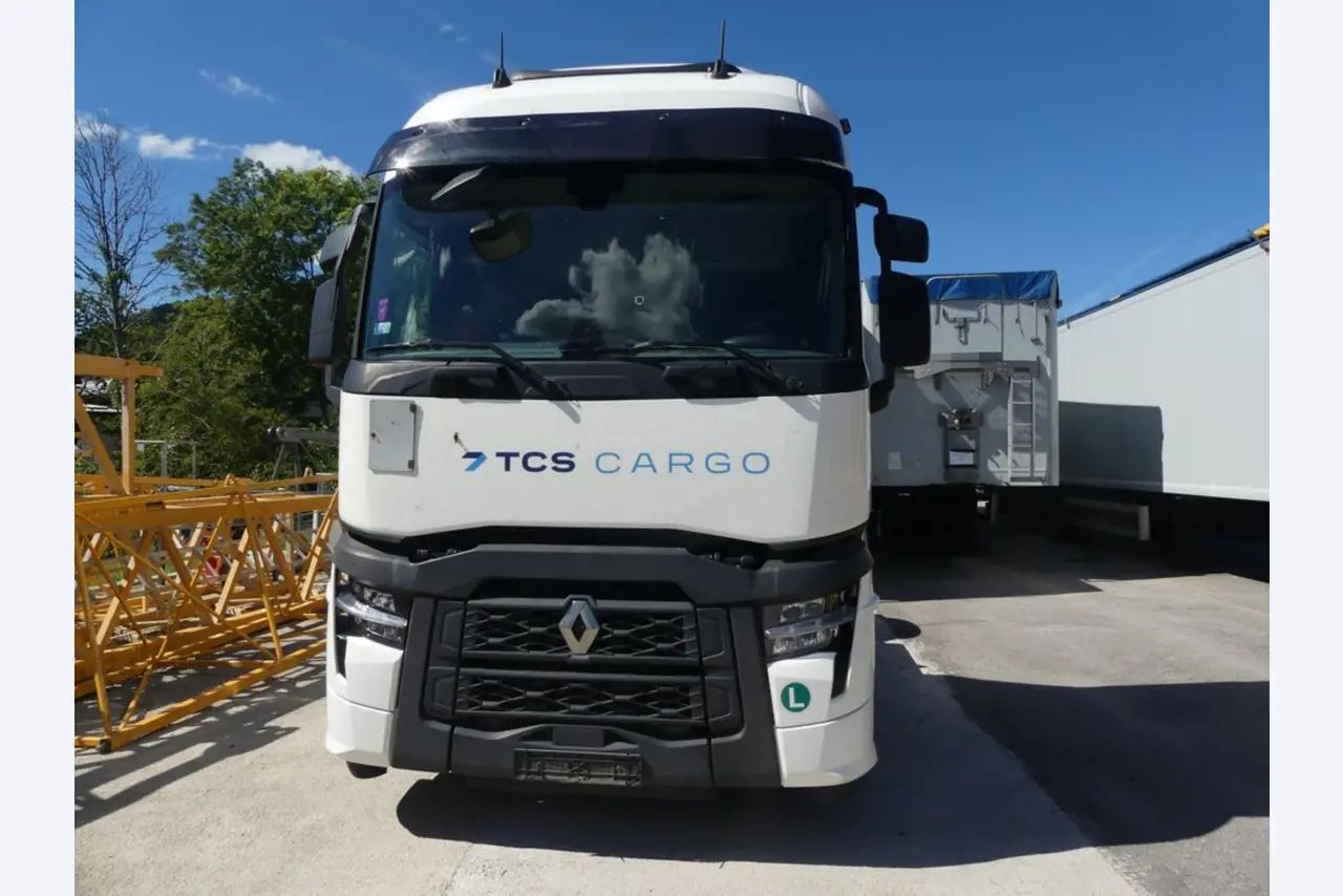 Renault en Ford trekkers en Knapen K 100 opleggers-6