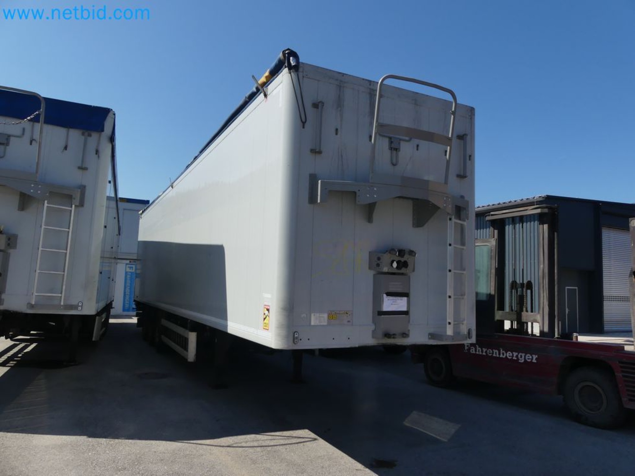 Voluntary closure of business relocation <BR>
Wilhelmshavener Bekleidungswerke GmbH <BR> Clothing Manufacture-1