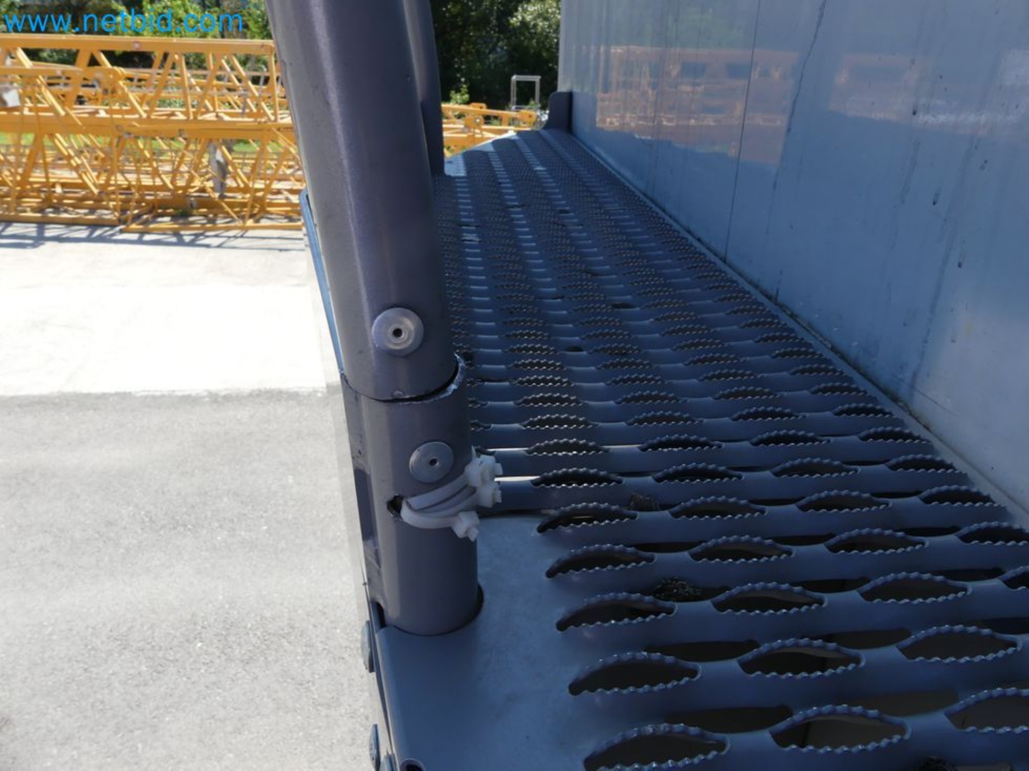 Voluntary closure of business relocation <BR>
Wilhelmshavener Bekleidungswerke GmbH <BR> Clothing Manufacture-27