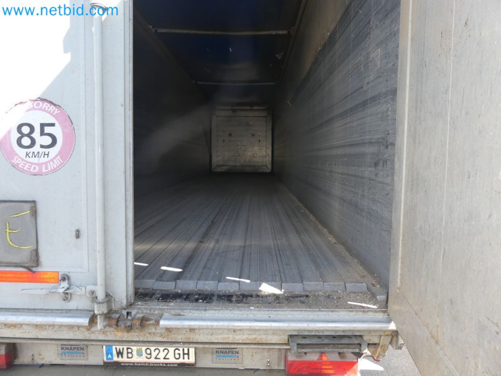 Voluntary closure of business relocation <BR>
Wilhelmshavener Bekleidungswerke GmbH <BR> Clothing Manufacture-23