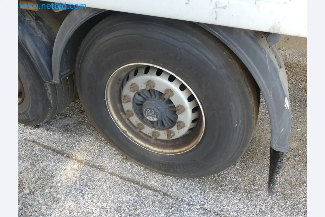 Voluntary closure of business relocation <BR>
Wilhelmshavener Bekleidungswerke GmbH <BR> Clothing Manufacture-10