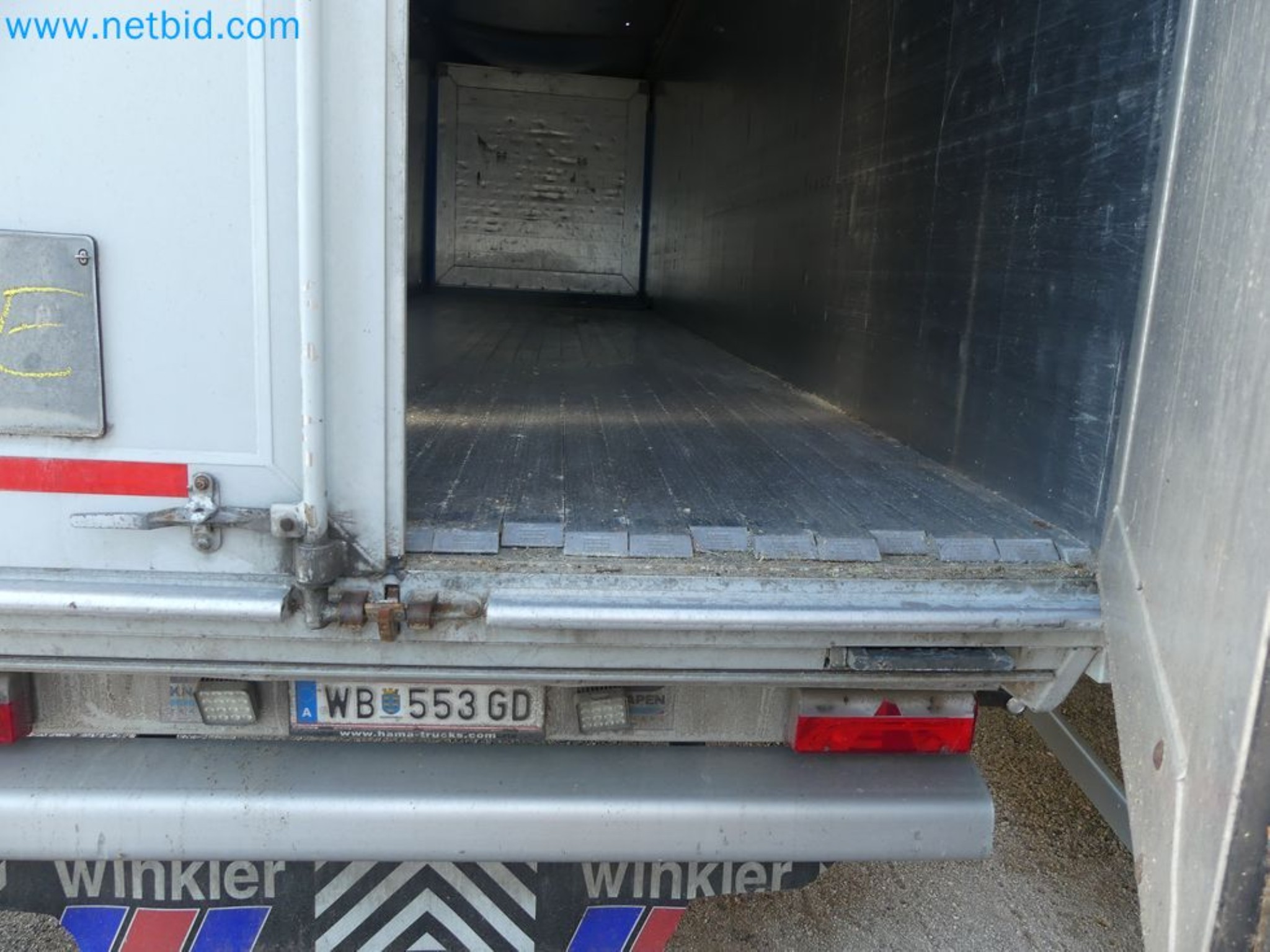 Voluntary closure of business relocation <BR>
Wilhelmshavener Bekleidungswerke GmbH <BR> Clothing Manufacture-17