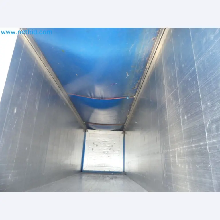 Voluntary closure of business relocation <BR>
Wilhelmshavener Bekleidungswerke GmbH <BR> Clothing Manufacture-19