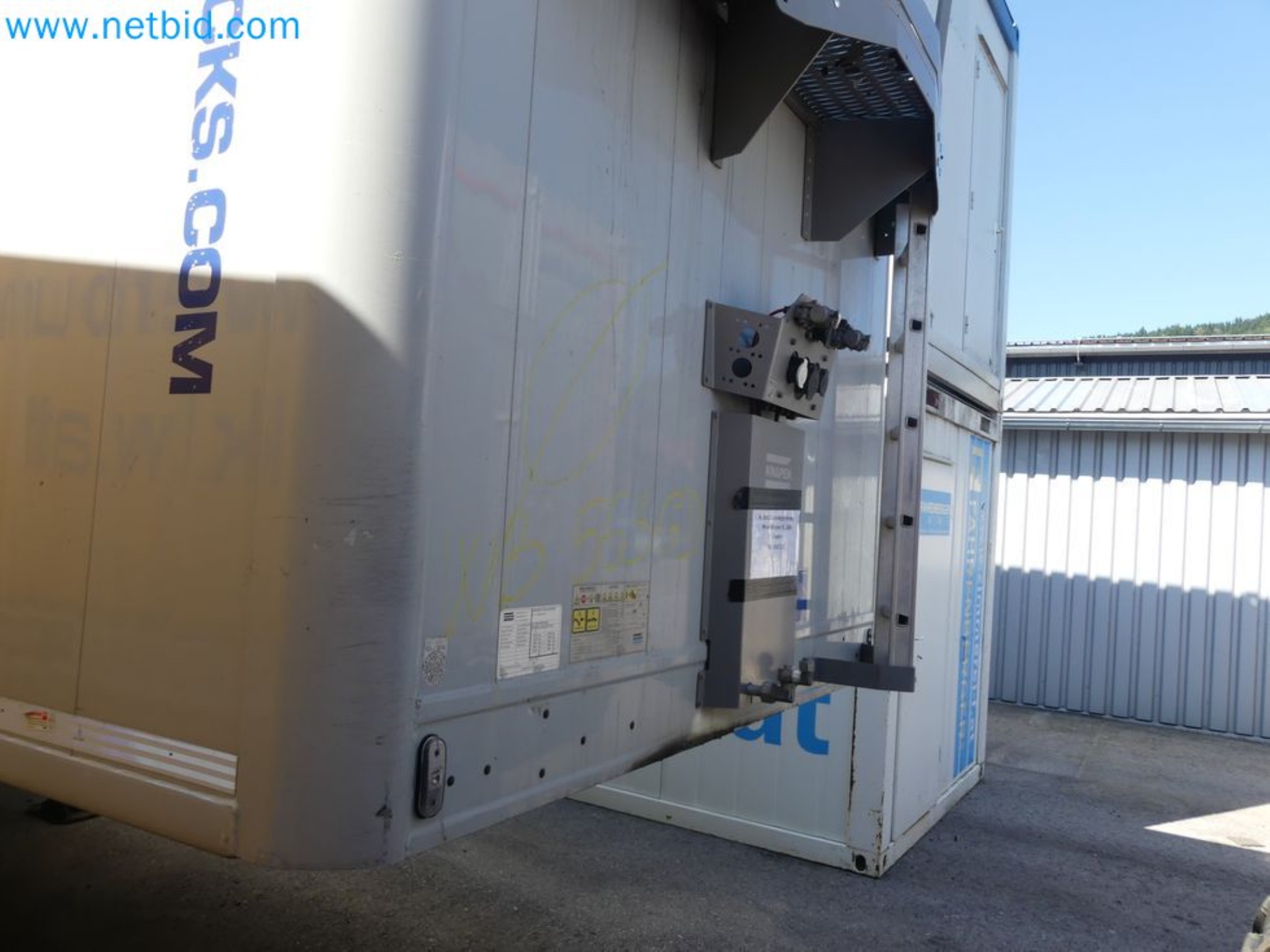 Voluntary closure of business relocation <BR>
Wilhelmshavener Bekleidungswerke GmbH <BR> Clothing Manufacture-22