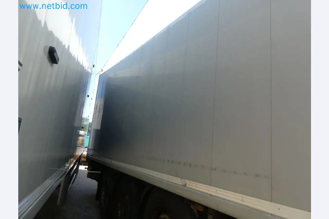 Voluntary closure of business relocation <BR>
Wilhelmshavener Bekleidungswerke GmbH <BR> Clothing Manufacture-26