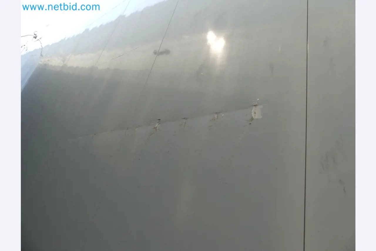 Voluntary closure of business relocation <BR>
Wilhelmshavener Bekleidungswerke GmbH <BR> Clothing Manufacture-28