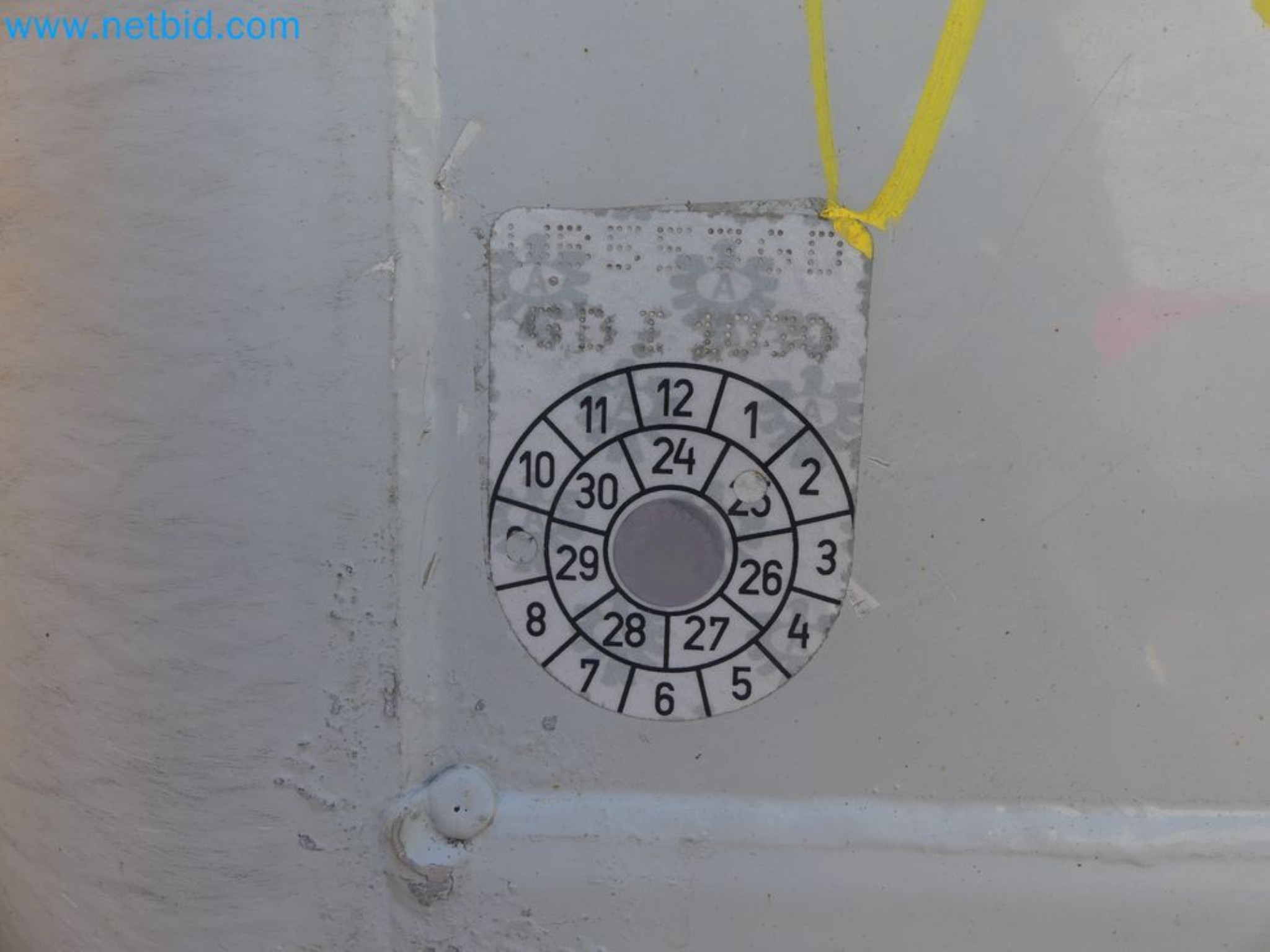 Voluntary closure of business relocation <BR>
Wilhelmshavener Bekleidungswerke GmbH <BR> Clothing Manufacture-30