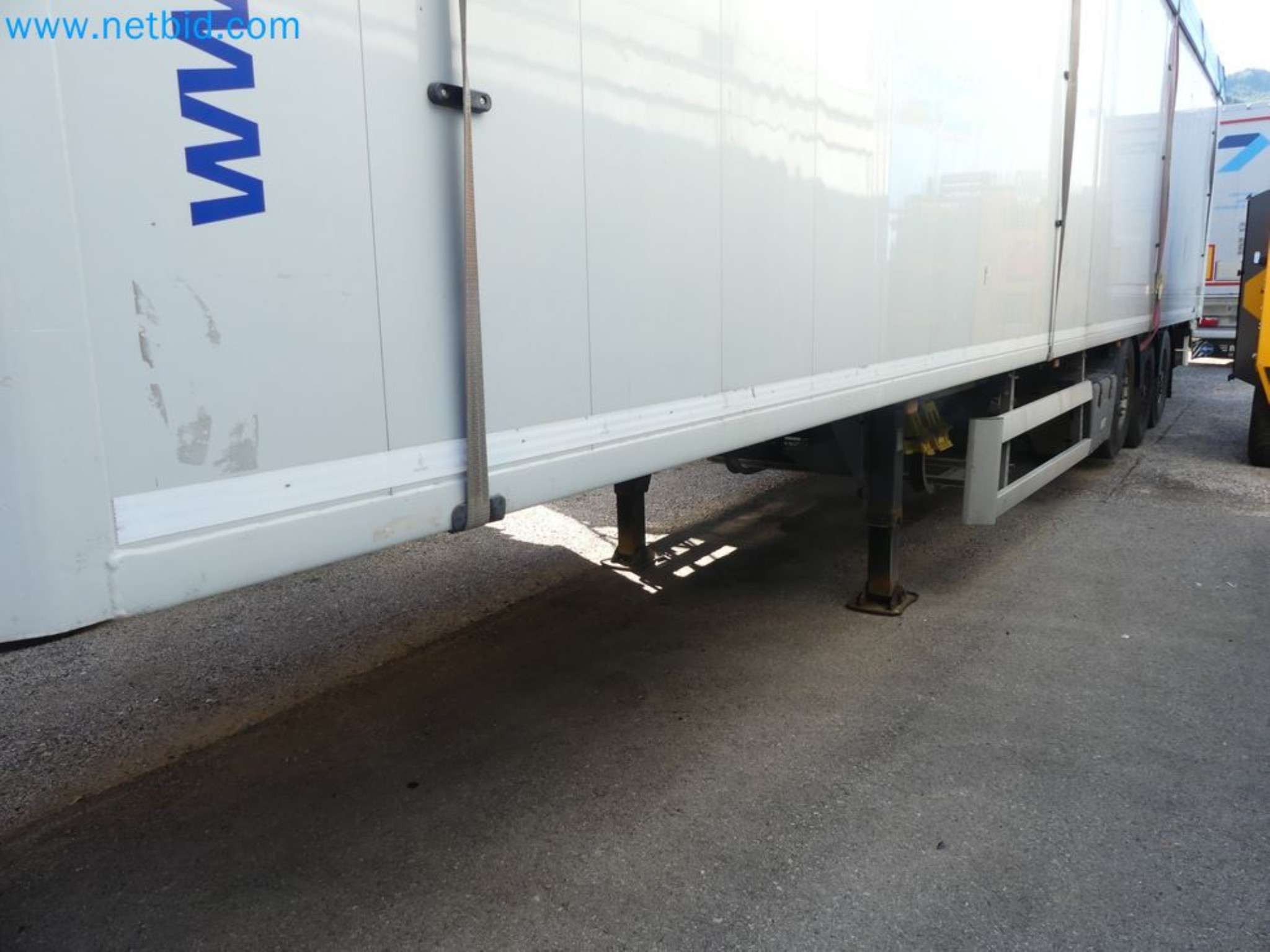 Voluntary closure of business relocation <BR>
Wilhelmshavener Bekleidungswerke GmbH <BR> Clothing Manufacture-4